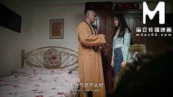Sư Trụ Trì Thiếu Lâm Tự Dùng Cậu Nhỏ Khai Quang Cho Nữ Tín đồ