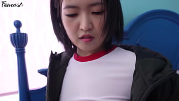 Cô Bạn Gái Hàn Quốc Vú To Đóng Giả Nhân Vật Mặc Vớ Đen Gợi Cảm